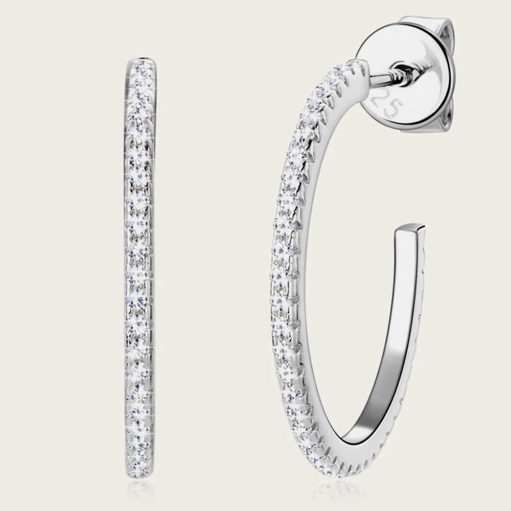 Sleek Gold Hoop Earrings