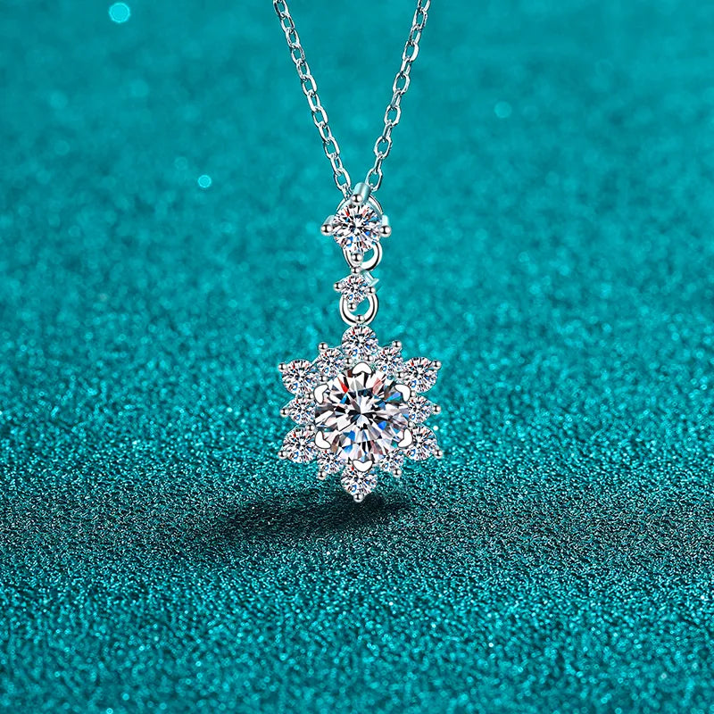 Elegant Crystal Pendant Necklace