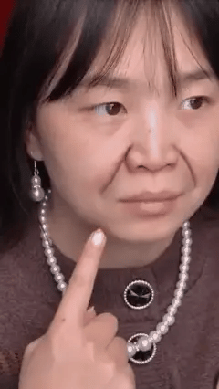 🔥FDA Approved⭐ WHO Approved🌍 LOVILDS™ The Express Anti-Wrinkle – Instant Lifting Effect